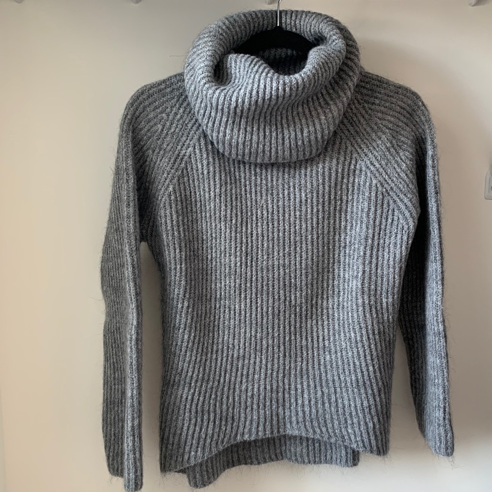 Jcrew x Point Sur sweater